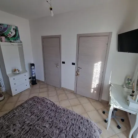 Elisabeth House Guest house Roletto