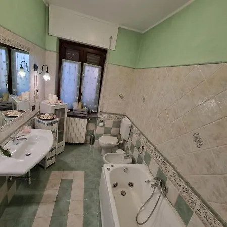 Elisabeth House Guest house Roletto